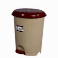 Plastik 6 Lt Pedallı Çöp Kovası